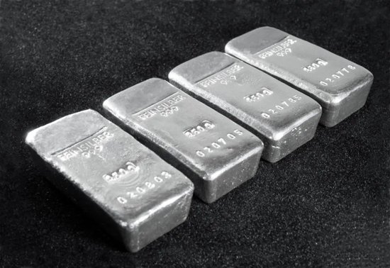 这种贵金属，价格创13年来新高！涨幅直追黄金，未来如何走？