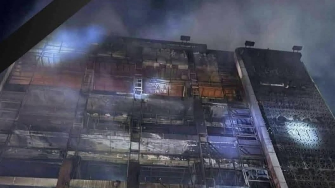 伊拉克一超市突发大火，近50人死亡
